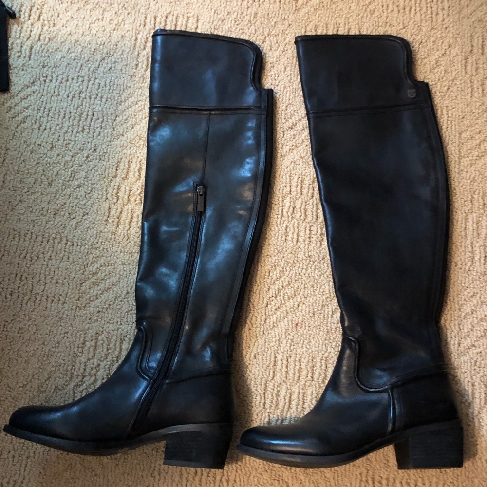 Vince Camuto Boots 💕